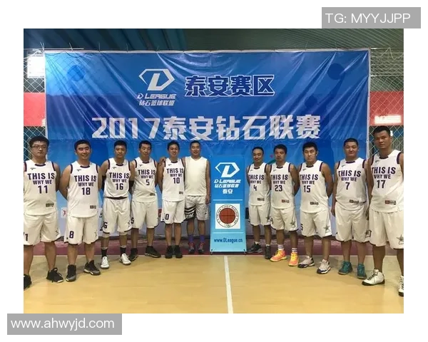 深圳篮球队在钻石联赛中的团队协作展现出色值得深度分析与探讨